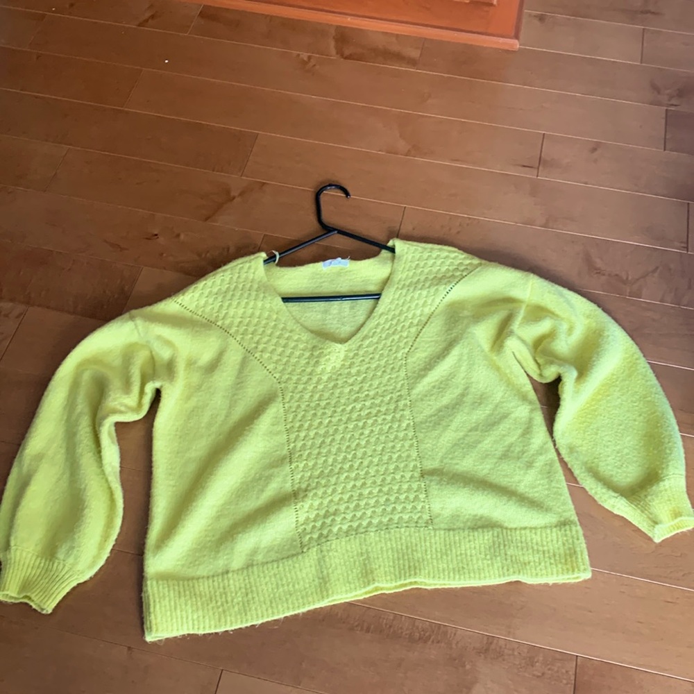 Lg Maurices sweater